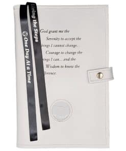 Big Book Regular Hardback – Serenity Prayer/Medallion Holder with Snap/Bookmarks/Penholder (White) DDBAA0710